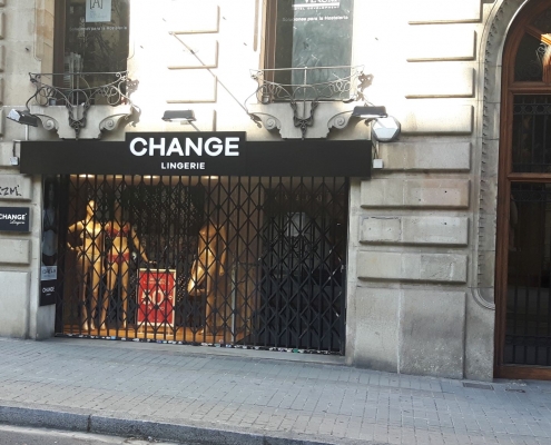 comercio cerrado 1 baja